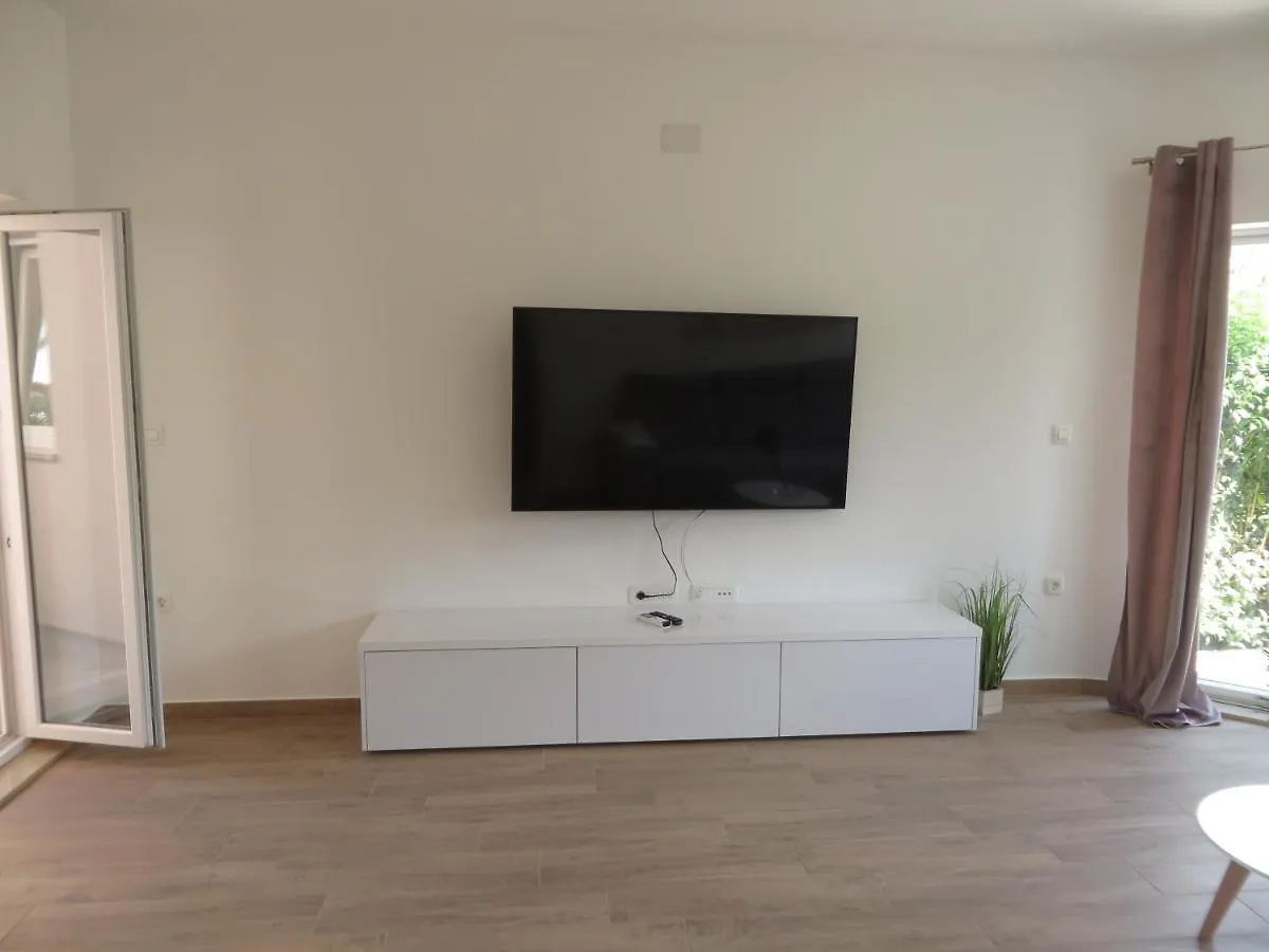 M&L Holliday Home Biograd Na Moru 0*,