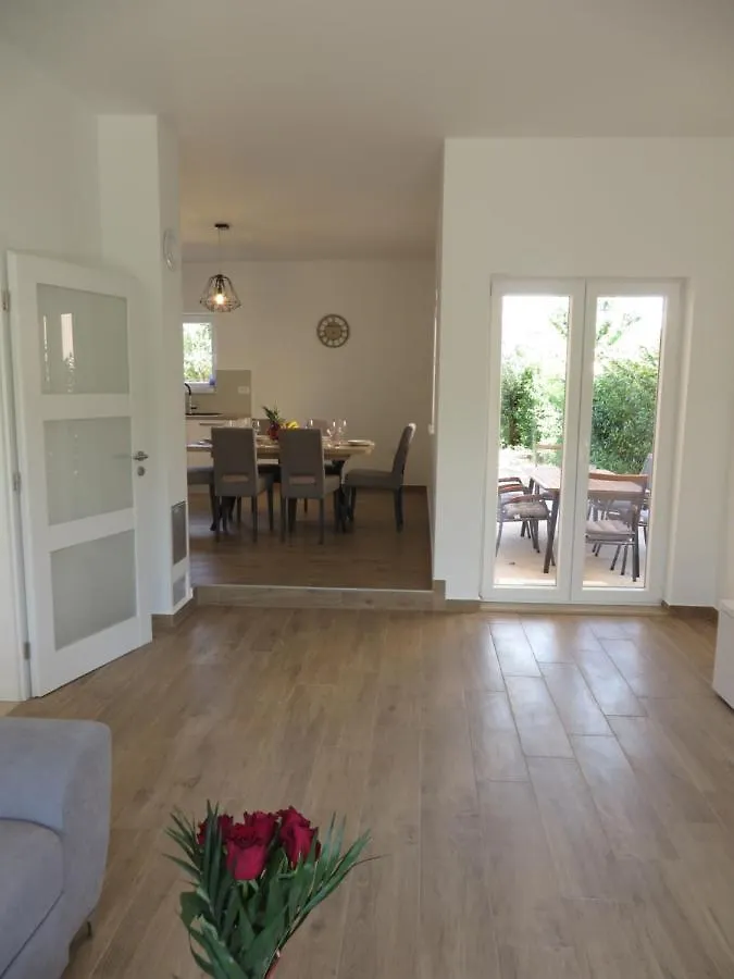 M&L Holliday Home Biograd Na Moru