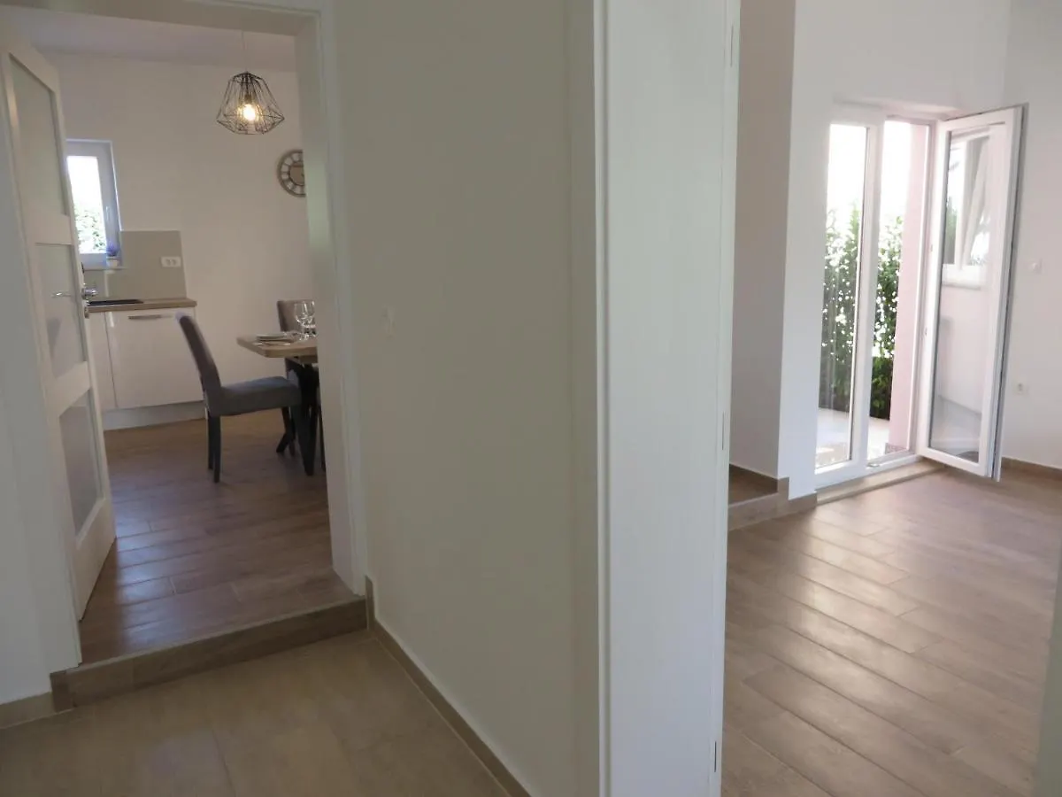M&L Holliday Home Biograd Na Moru